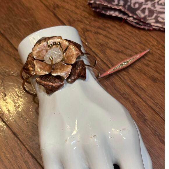 Signed Catherine Popesco Enamel Marcasite Pin Brooch French Designer Handcrafted - Picture 8 of 10